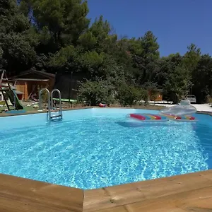 Chalet ô De Provence, Suze-la-Rousse