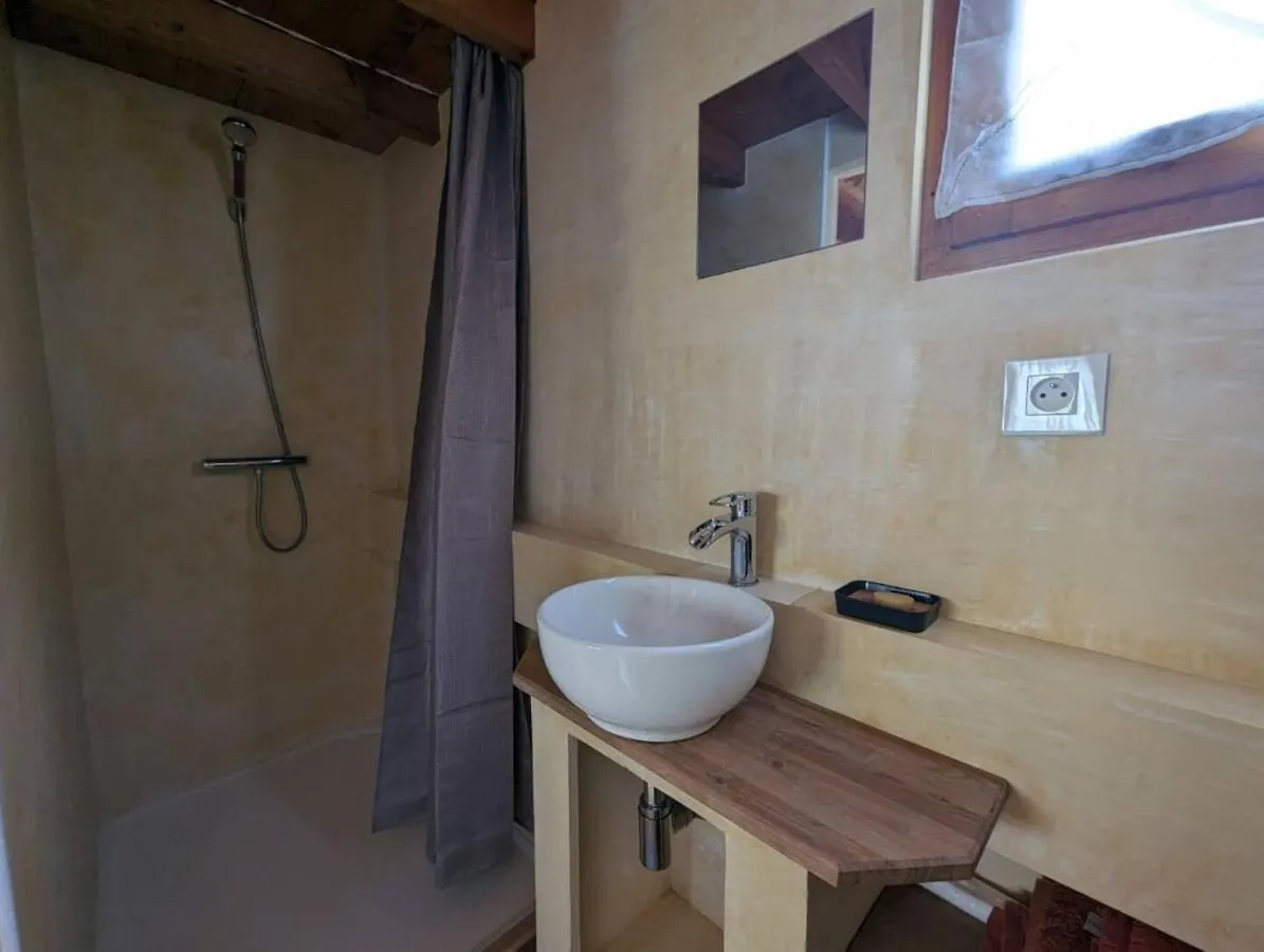Domaine D'Avallon - Petit Tibet Au Coeur Des Alpes Apartman Arvillard